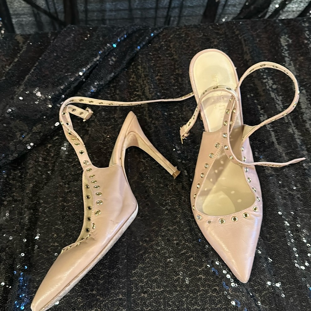 Wrap around mules